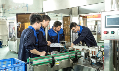 全自動伺服控制旋蓋機